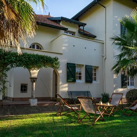 Mosaic Villa