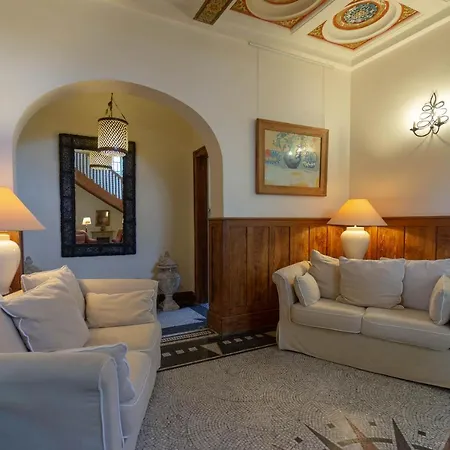 Villa Mosaic *