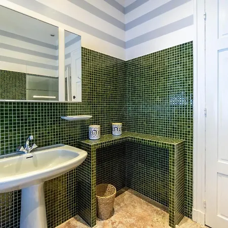 Mosaic Vila *
