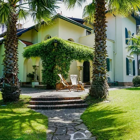 Mosaic Villa